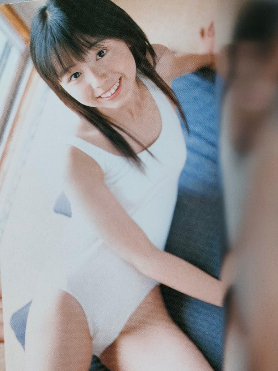 Amazon.co.jp: 小池里奈 『Pure2 ピュアピュア』 全104ページ